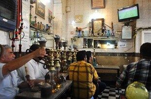 برخورد با واحدهای چایخانه زیرزمینی