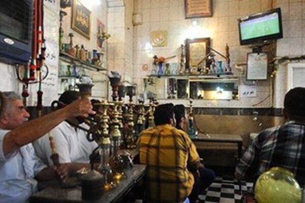 برخورد با واحدهای چایخانه زیرزمینی