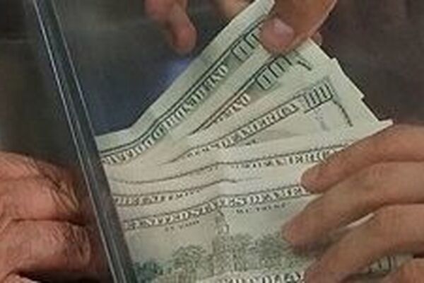 ۱۰ مشکل اجرایی در سیاست‌های جدید ارزی