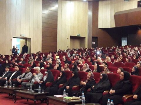 مراسم بزرگداشت روز جهانی ماما در مشهد برگزار شد