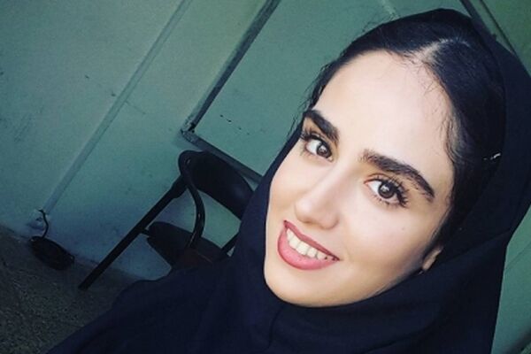 تیپ متفاوت هانیه غلامی در عروسی خاله اش + عکس محمدتقی فرهادپور