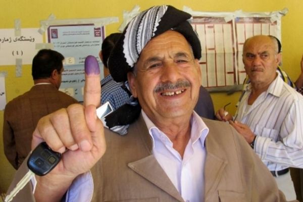 برگزاری انتخابات پارلمانی عراق در مشهد