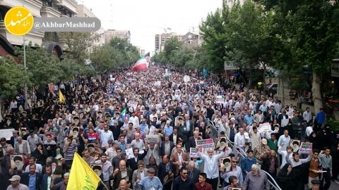 راهپیمایی مردم مشهد در پاسخ به توهین های رئیس جمهور آمریکا