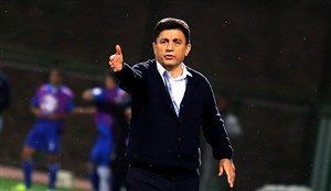 قلعه‌نویی: دیگر سرمربی ذوب‌آهن نیستم