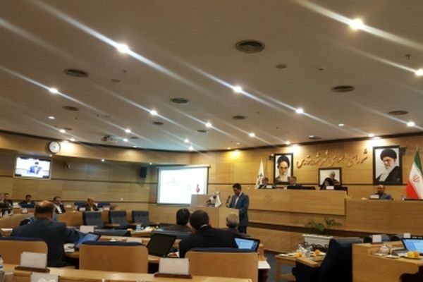 بیش از 160 مصوبه و 5000 نیروی مازاد بدون نشست خبری