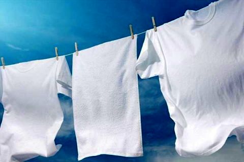 ترفند هایی برای شستن لباس های سفید