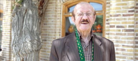 استادی که بسیاری ازمقرنس کاری حرم به نام او ثبت شده است