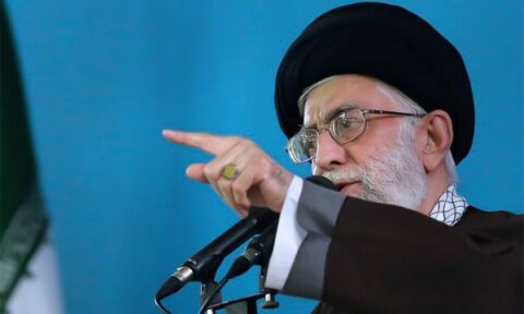رو دستی که دشمن از دو خطبه رهبر انقلاب خورد