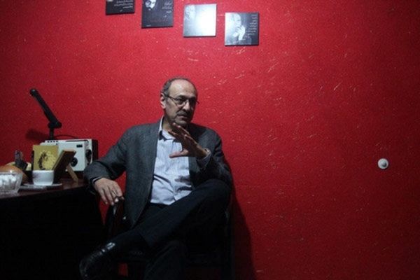 پیکر صدرالدین شجره دوم تیر از مقابل رادیو ارگ تشییع می شود