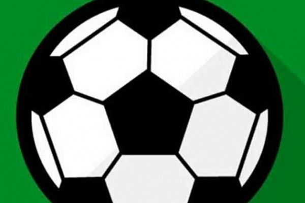 سوتی وحشتناک در برنامه‌ای فوتبالی