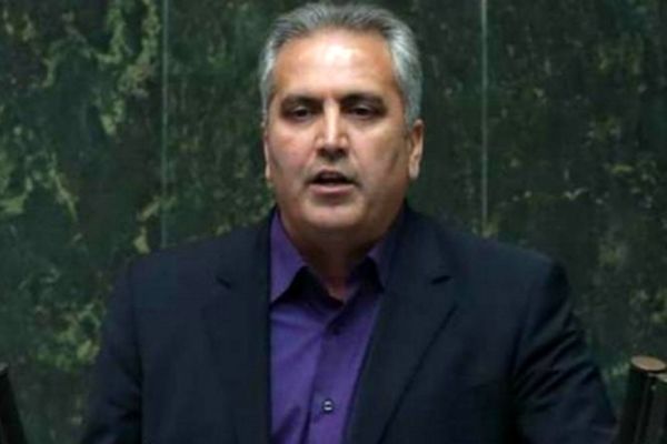 شرایط اقتصادی کشور بدتر می‌شود/ در آستانه یک جنگ اقتصادی هستیم