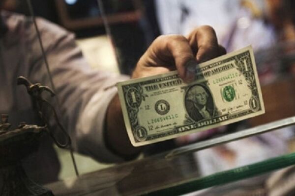 انتشار لیست کالاهایی که با دلار ۴۲۰۰ تومانی وارد شدند