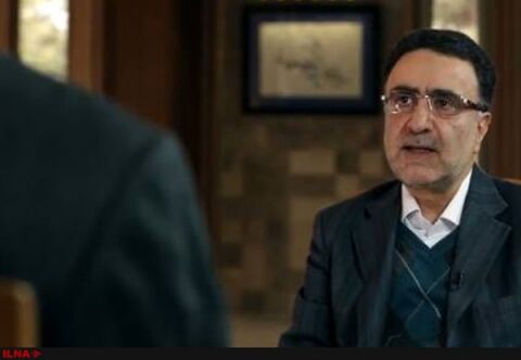 تاج‌زاده: استعفای دولت گره‌ای از مشکلات باز نمی‌کند