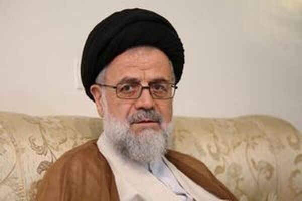 حمایت یک آیت الله از مذاکره موشکی با آمریکا