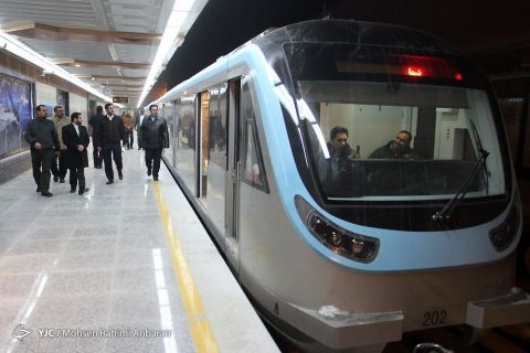 افزایش یک‌ساعته سرویس دهی قطار شهری همزمان با برگزاری آزمون سراسری دانشگاه‌ها