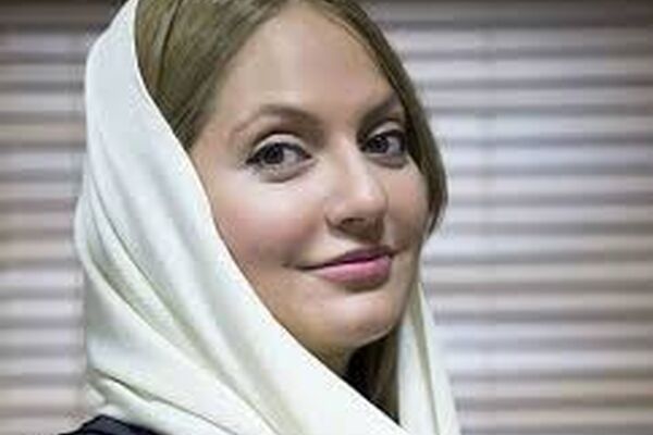 تیپ تابستانه «مهناز افشار» در اکران «دلم می خواد»
