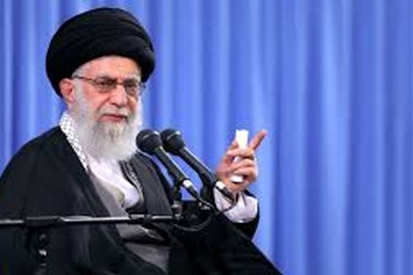 مخالفت رهبر انقلاب با برگزاری مراسم شکرگزاری سلامتی ایشان در حادثه ۶ تیر