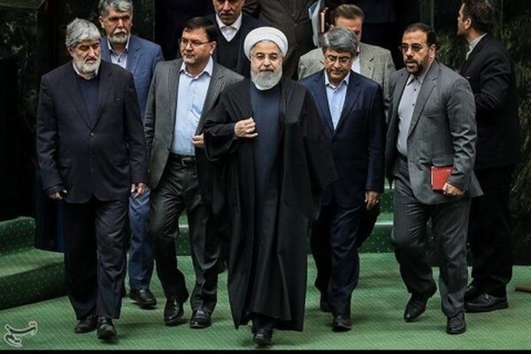 اصلاح‌طلبان طرح عدم کفایت "روحانی" را کلید زدند