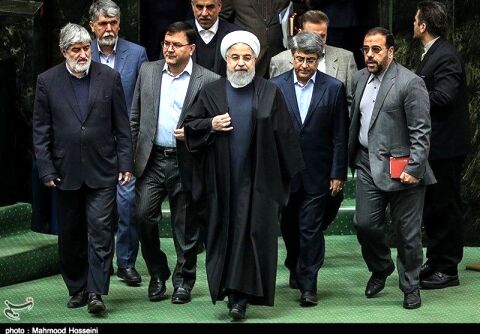 اصلاح‌طلبان طرح عدم کفایت "روحانی" را کلید زدند
