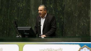 هفت نفر از 11 امضاء کننده طرح عدم کفایت سیاسی رئیس جمهور، از فراکسیون امید هستند+ اسامی