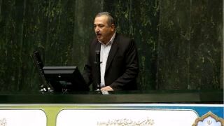 هفت نفر از 11 امضاء کننده طرح عدم کفایت سیاسی رئیس جمهور، از فراکسیون امید هستند+ اسامی