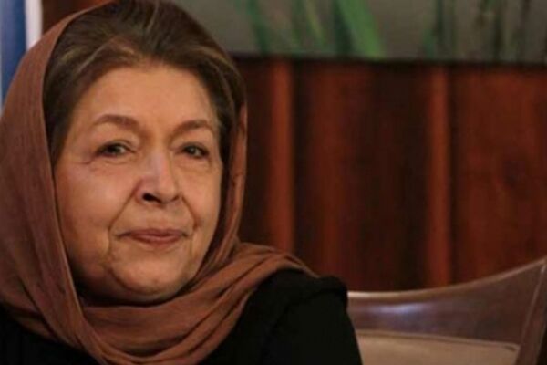 ناگفته‌های لیلی گلستان در مشهد/از محفل غول های ادبیات در خانه تا عشق به ترجمه