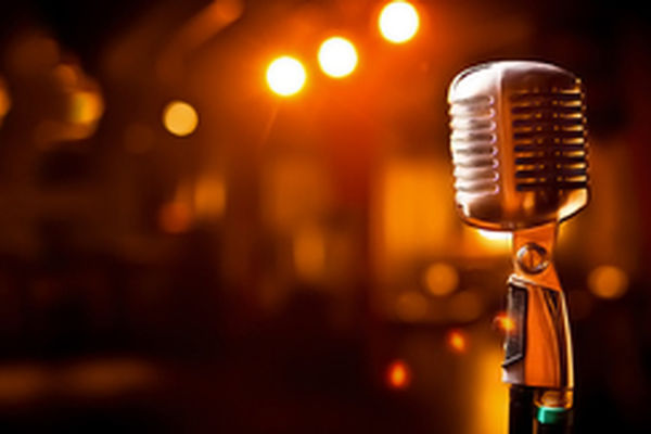 کدام خواننده ها ممنوع الکار ابدی هستند؟