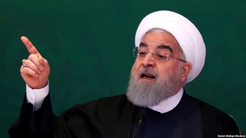 دشمن نابخردانه توطئه‌هایی کور و غلط علیه ملت ایران طراحی کرده است