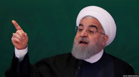 دشمن نابخردانه توطئه‌هایی کور و غلط علیه ملت ایران طراحی کرده است