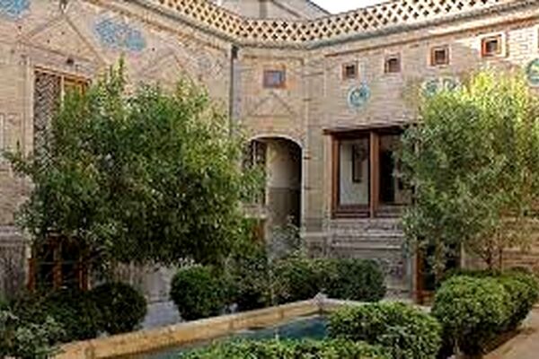 باغ خونی مشهد در  فصل بلاتکلیفی