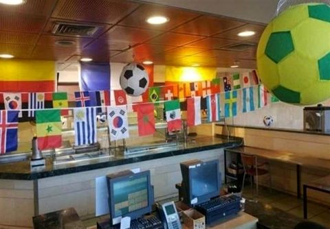 نصب پرچم ایران در قلب تل آویو