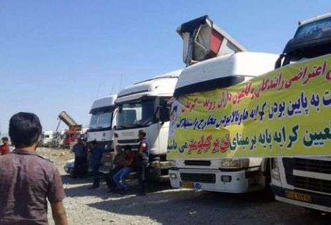 چرا اعتصاب کامیون‌داران میوه را در مشهد گران کرد؟