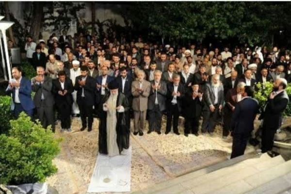 دیدار اهالی فرهنگ و ادب با رهبری