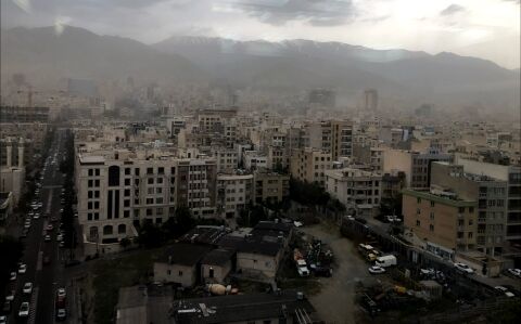 تندباد تهران ۱ کشته و ۷۵ زخمی بر جا گذاشت