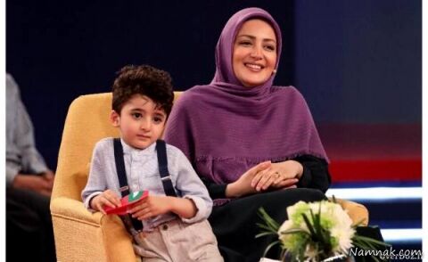 وقتی جناب خان شیلا خداداد را با خداداد عزیزی اشتباه می‌گیره