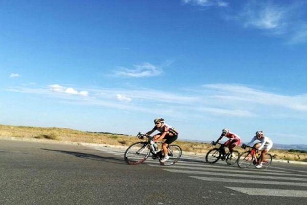 یکه تازی رکابزن مشهدی در لیگ برتر دوچرخه سواری کشور