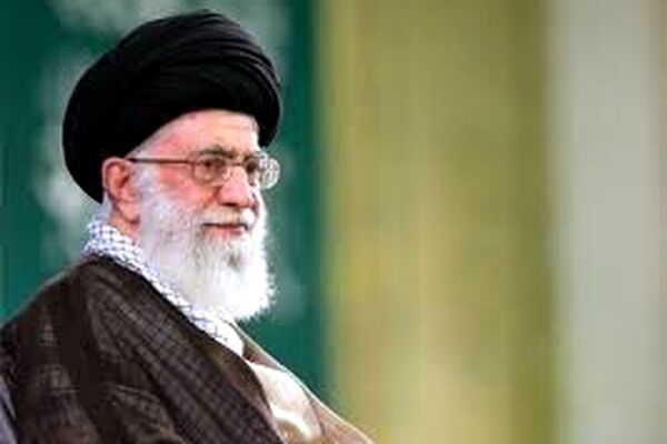 پیام مهم رهبر انقلاب به جوانان عرب منطقه