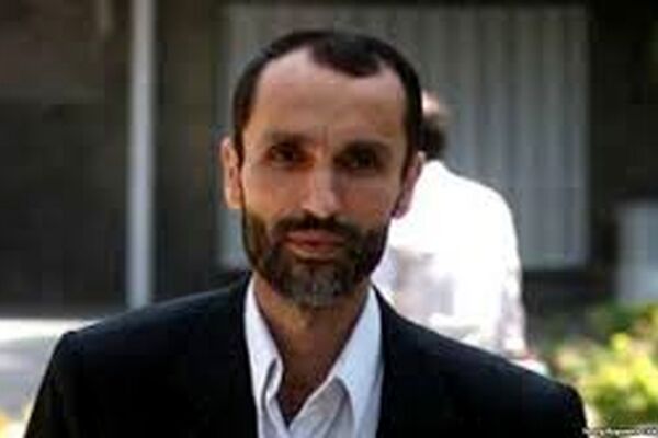 حمید بقایی به مرخصی آمد