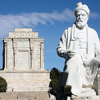 ستایش حضرت علی(ع) در بیان حکیم توس
