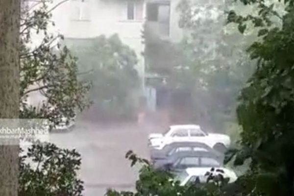 بارش ناگهانی باران در محدوده الهیه قاسم‌آباد