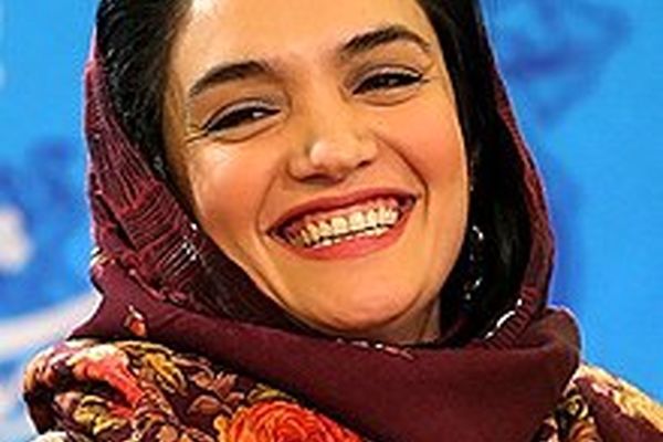 عکس جنجالی میترا حجار سوار بر دوچرخه