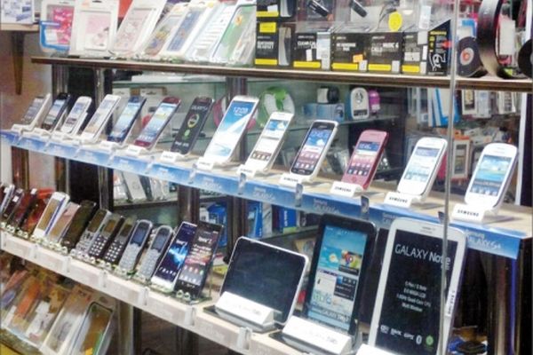 تخلف 11 میلیارد ریالی با ارز دولتی