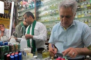 عطر سید جواد، از صف‌‎های نماز حرم تا قلب‌های زائران