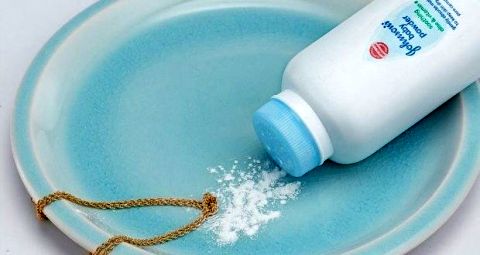 ۱۰ کاربرد جالب و مفید پودر بچه که حتما به کارتان خواهد آمد!