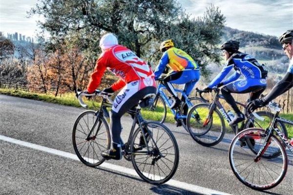 رقابت 79 دوچرخه سوار کشوری در مشهد