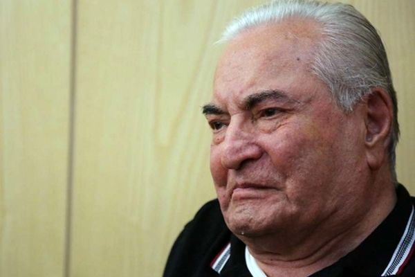 جسد عباس امیرانتظام به پزشکی قانونی منتقل شد