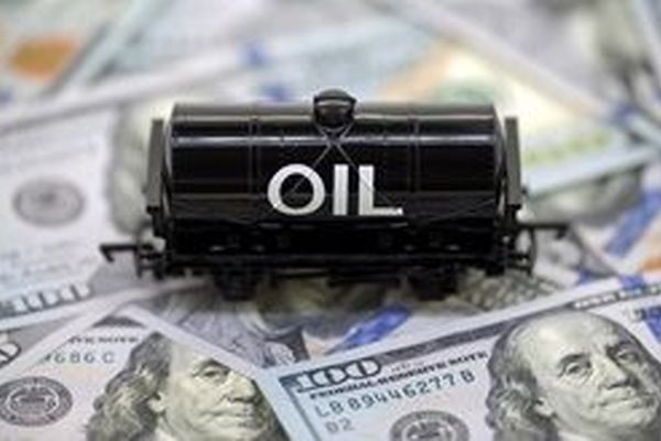 احمدی نژاد و روحانی چقدر نفت فروختند؟