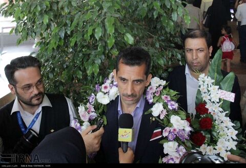 اظهارات کمک داور مشهدی حاضر در جام جهانی بعد از حضور  در وطن
