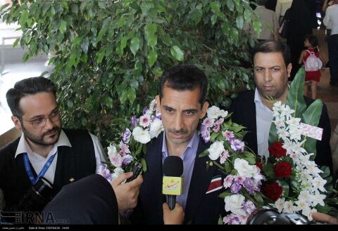 اظهارات کمک داور مشهدی حاضر در جام جهانی بعد از حضور  در وطن
