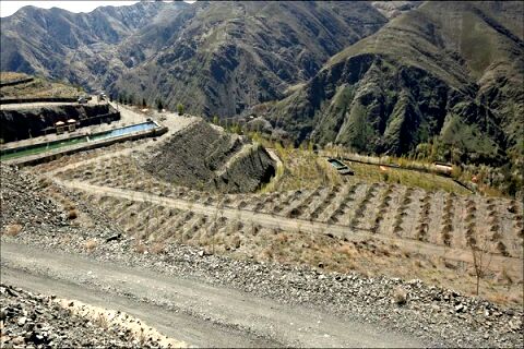 توقف کوه خواری در طرح گردشگری زشک